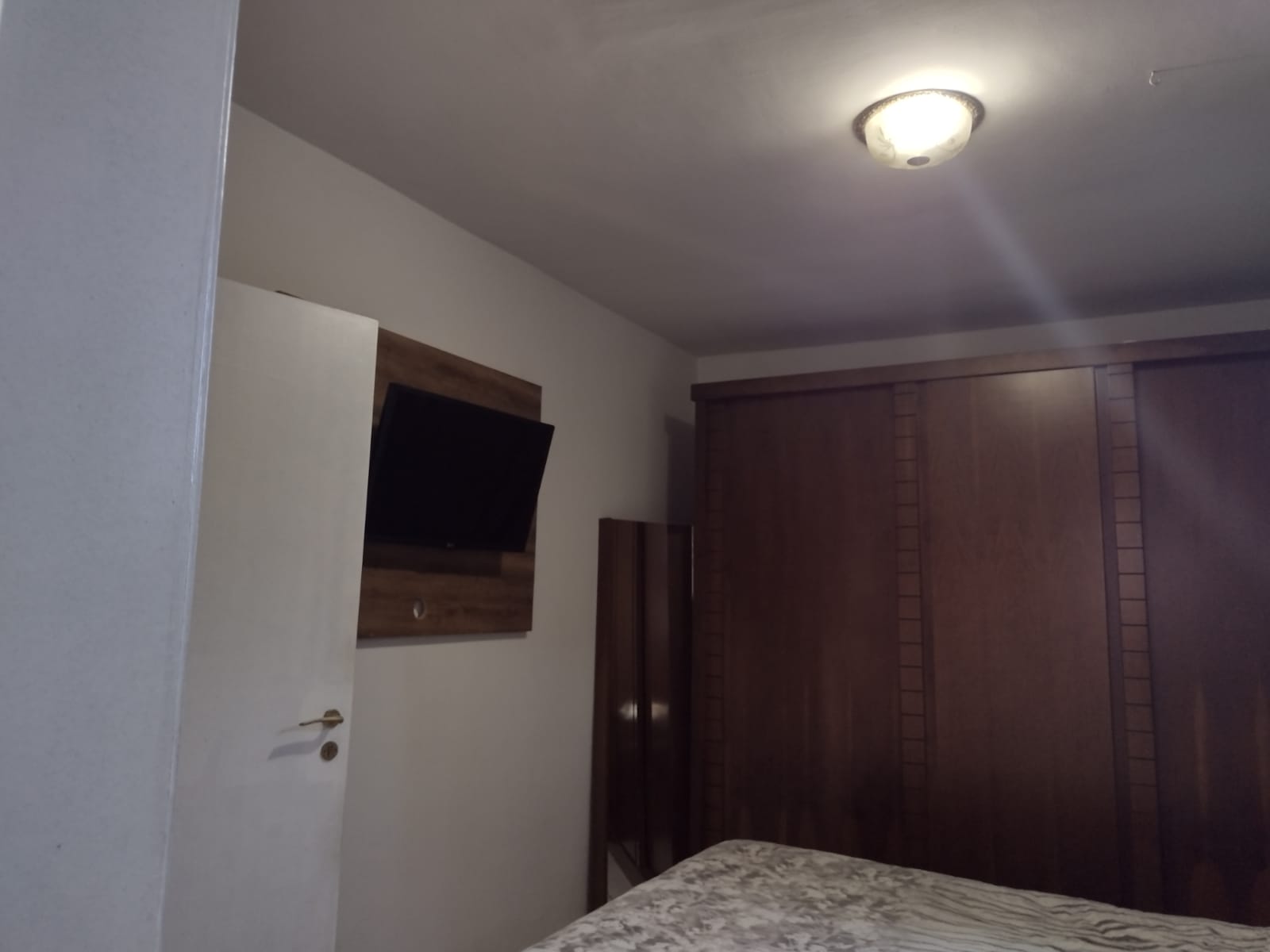 CASA 3/4 TODOS COM SUÍTE