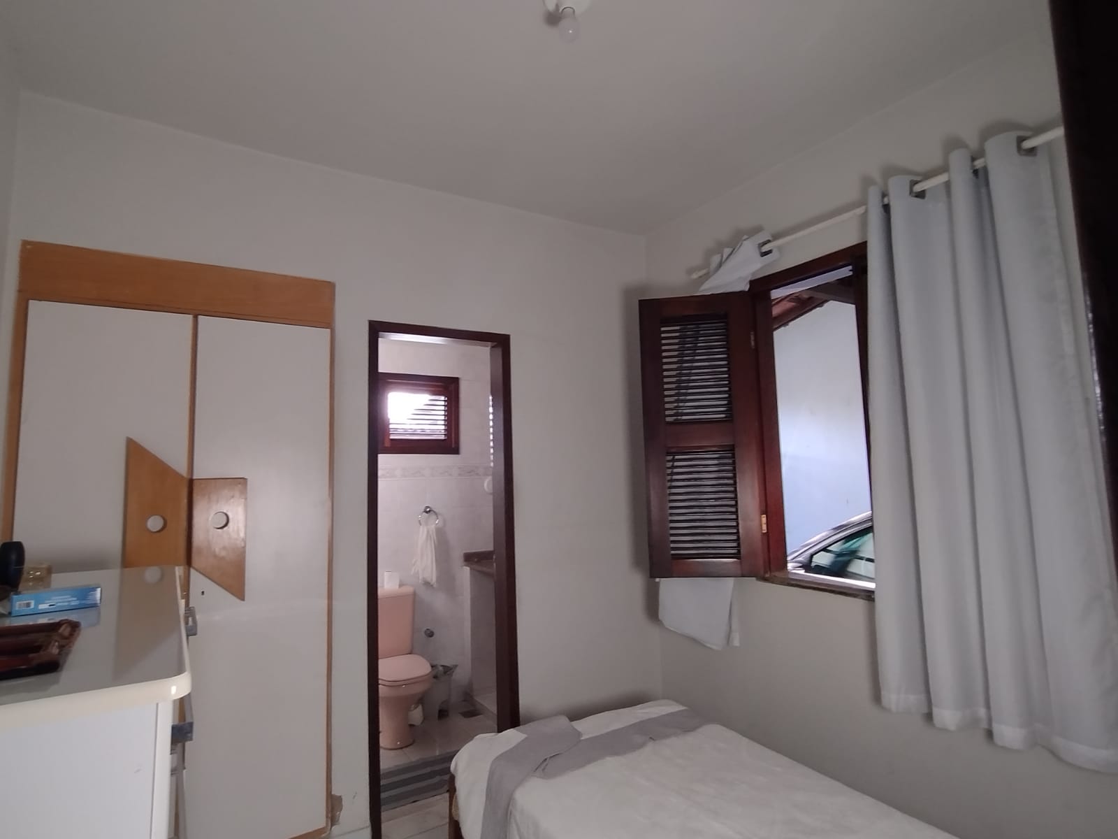 CASA 3/4 TODOS COM SUÍTE