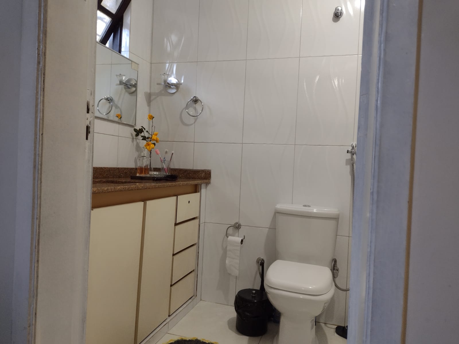 CASA 3/4 TODOS COM SUÍTE