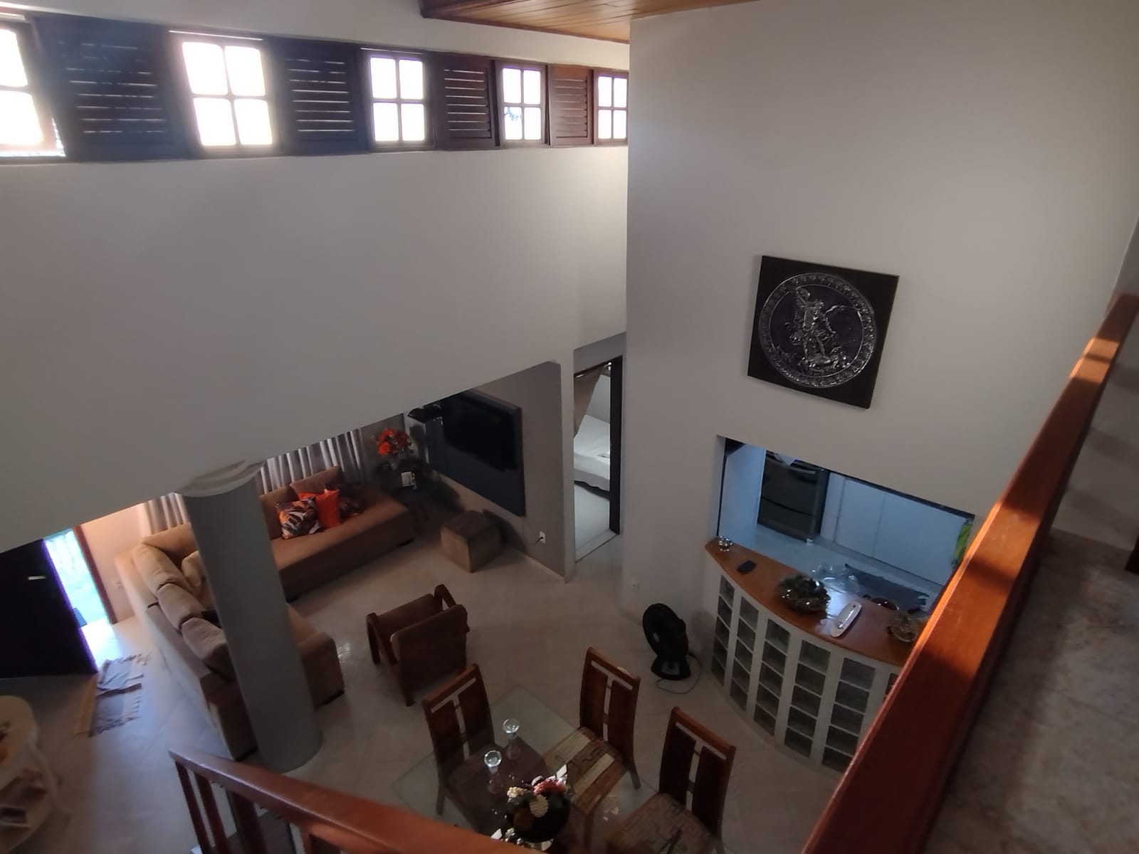 CASA 3/4 TODOS COM SUÍTE